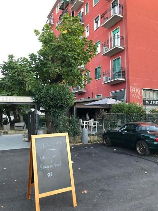 Appartamento Incantevole: Milano Екстер'єр фото